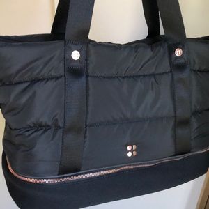 Sweaty Betty Icon Luxe Gym Bag
